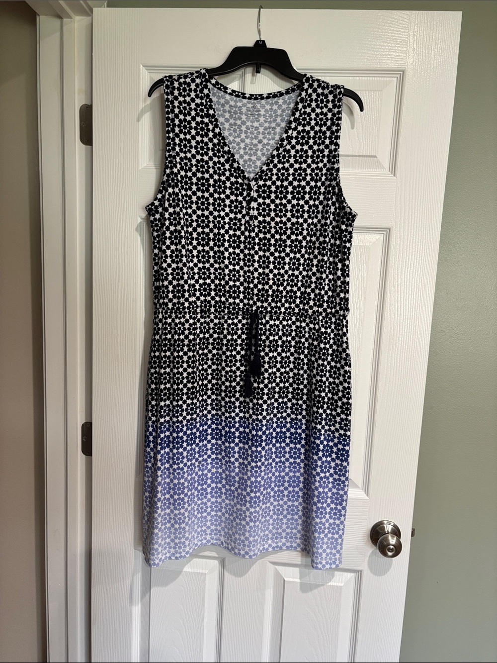 2/$22.  Talbots Black, Blue, and White Sleeveless V-Neck Drawstring Dress